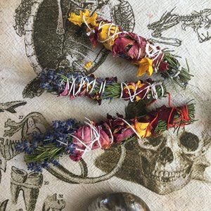 LAVENDER/ROSEMARY/ROSE SMUDGE STICK